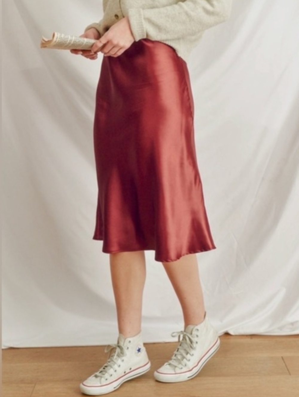 Vince Satin Midi Slip Skirt in Deep Red, Size L, EUC. Pull Up, Elastic Waist